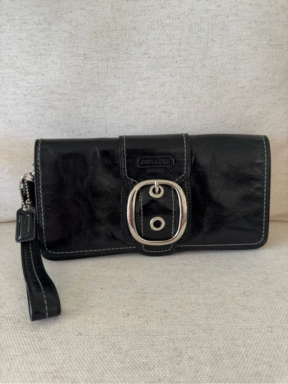 Coach Black Glossy Patent Leather Clutch Wristlet Wallet Silver Buckle Accent